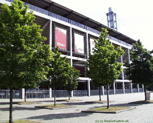 Rhein-Energie-Stadion Front