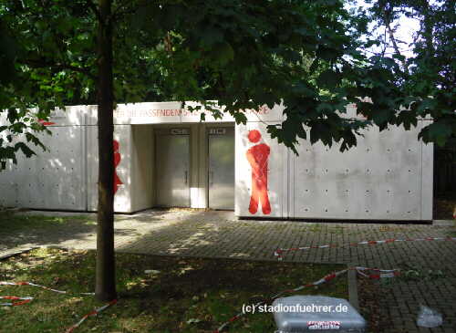 Rhein-Energie-Stadion Auentoiletten